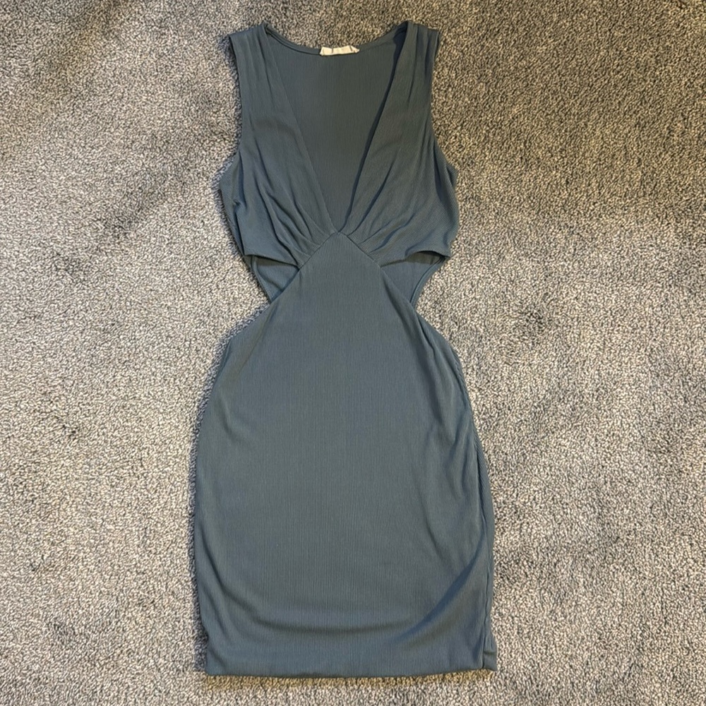 Illa Illa dress bought at NJ Sunshine Daydream boutique